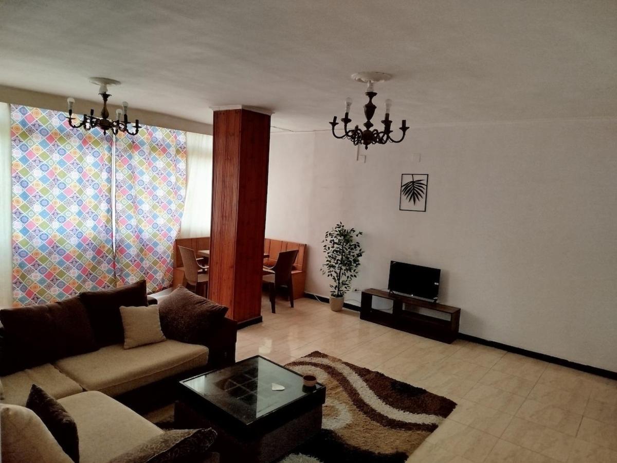 Entire Resident At Center Cairo